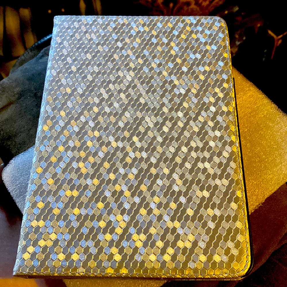 New tablet case with stylish pen and protective cover 7-3/4”x5-1/2 magnet close